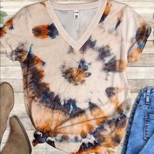 Tie-Dye V-Neck Short Sleeve Tee